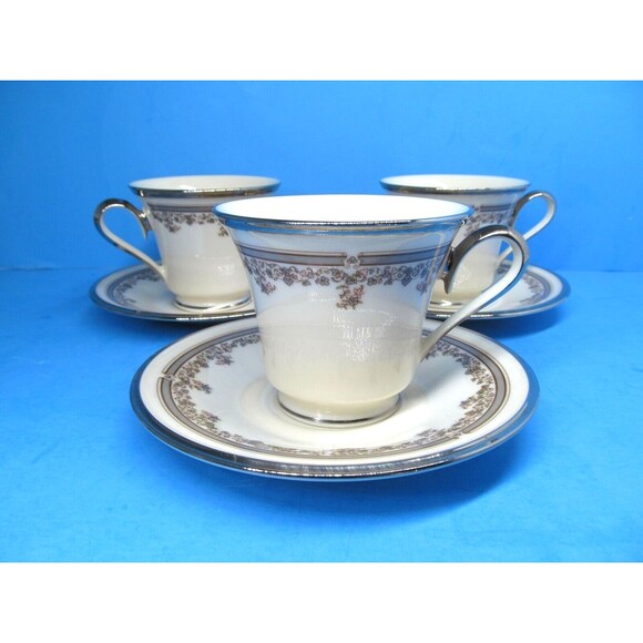 Lenox Lace Point Cups And Saucers Set Of 3  Excellent Condition - Picture 4 of 7